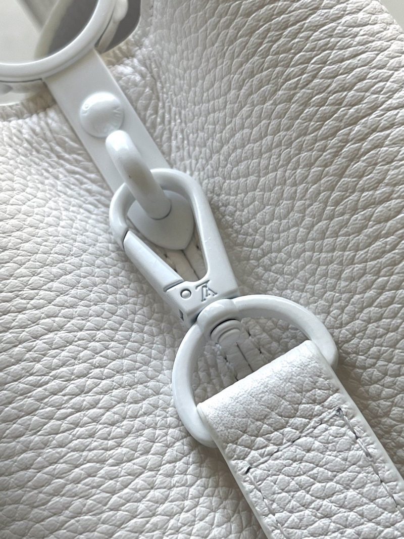 LV Capucines Bags